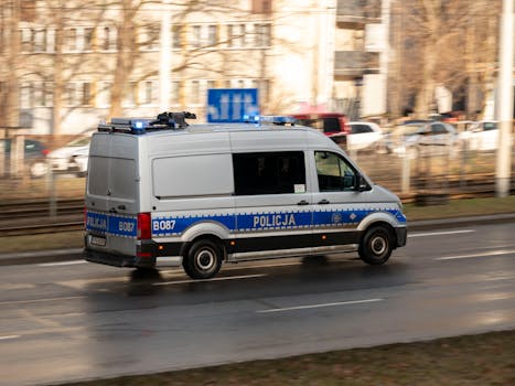 Alarm v Chomutově: Ozbrojený Muž, Rychlý Zásah a Důsledky